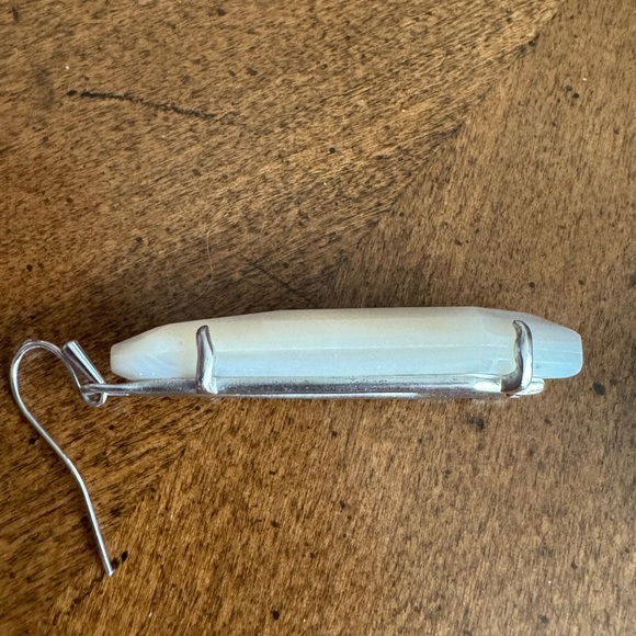 Kendra Scott Earrings - Picture 4 of 6